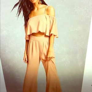 2 piece set..Make an offer